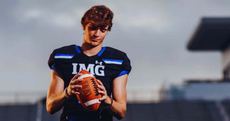Varsity High School Football Video Game Guide in 2025 - GamerGuideHub
